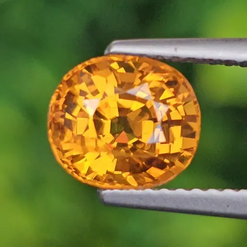 บุษราคัม (Yellow Sapphire)