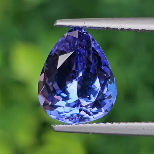 แทนซาไนท์ Natural Zoisite (Tanzanite)