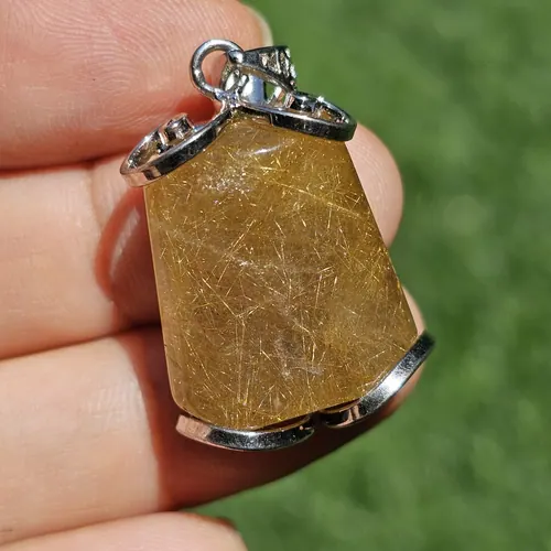 ไหมทอง ควอตซ์ Golden Rutilated Quartz