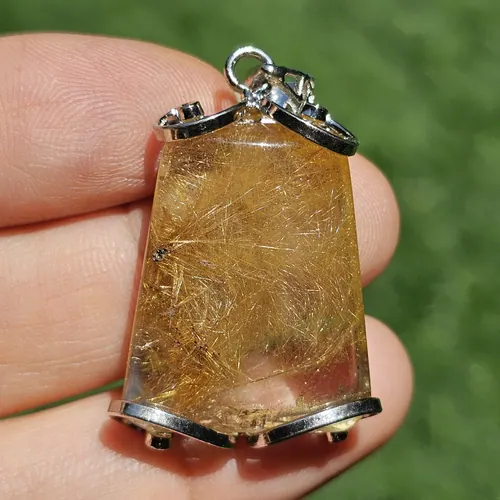 ไหมทอง ควอตซ์ Golden Rutilated Quartz