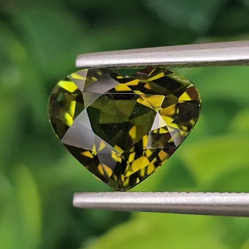 ทัวร์มาลีน Natural Tourmaline
