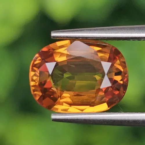 บุษราคัม Natural Yellow Sapphire