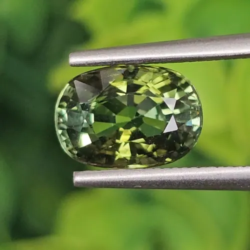 ทัวร์มาลีน Natural Tourmaline