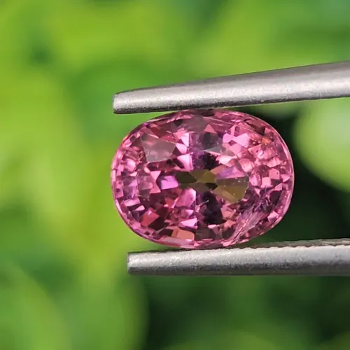 ทัวร์มาลีน Natural Tourmaline