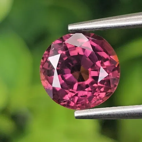 ทัวร์มาลีน Natural Tourmaline