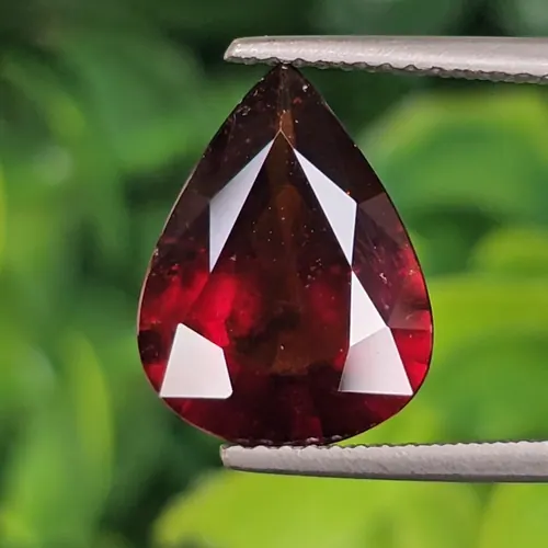 พลอย เฮสโซไนท์ การ์เน็ต Hessonite Garnet