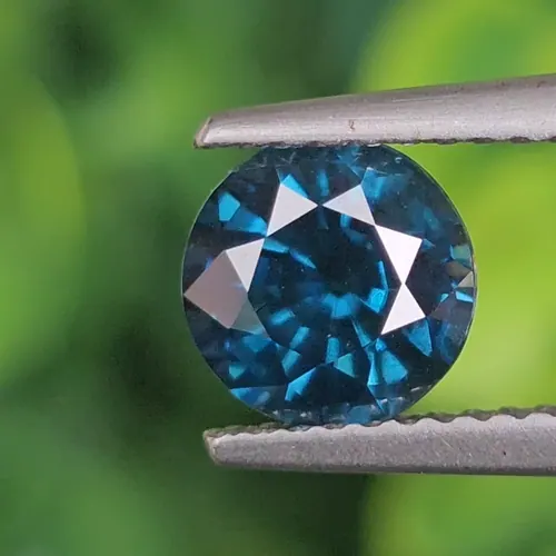 เพทาย Natural Zircon