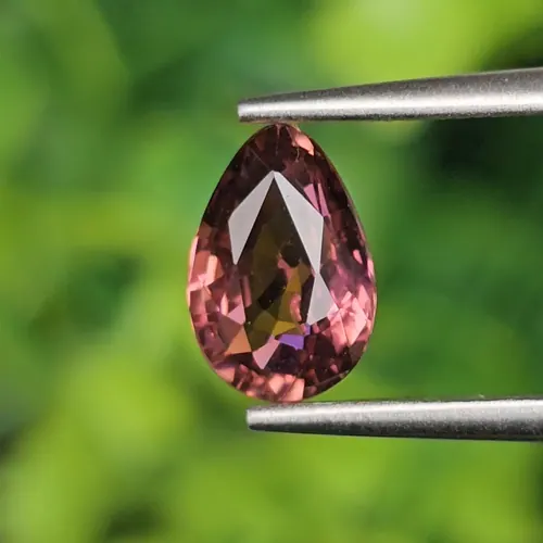 ทัวร์มาลีน Natural Tourmaline