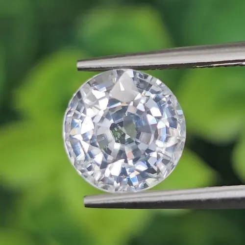 เพทาย Natural Zircon