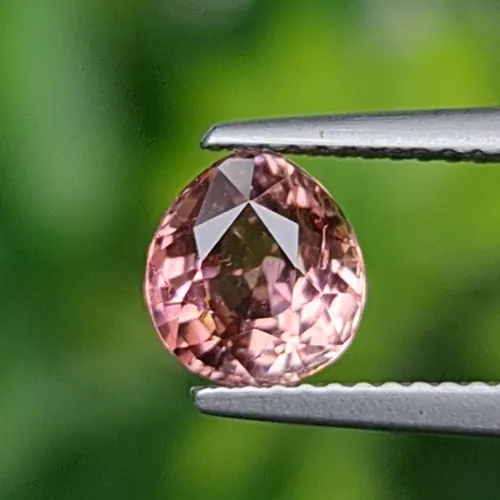 ทัวร์มาลีน Natural Tourmaline