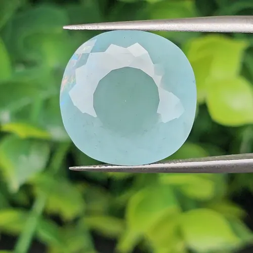 พลอย อความารีน Aquamarine