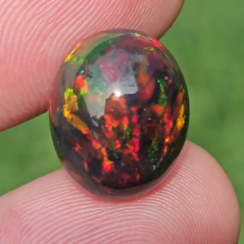 พลอย โอปอล Opal