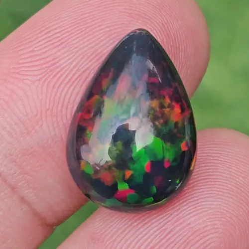 พลอย โอปอล Opal