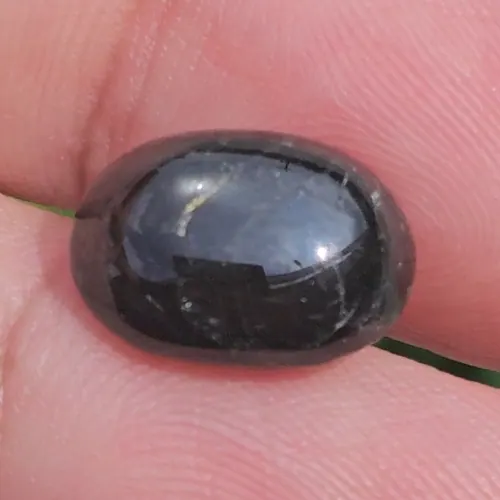 แบล็ค สตาร์ แซฟไฟร์ Natural Star Sapphire