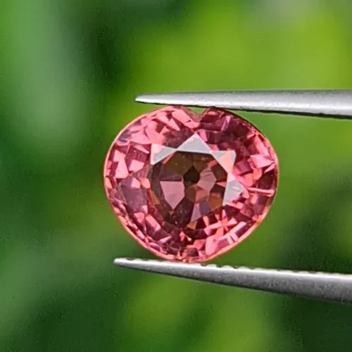 ทัวร์มาลีน Natural Tourmaline