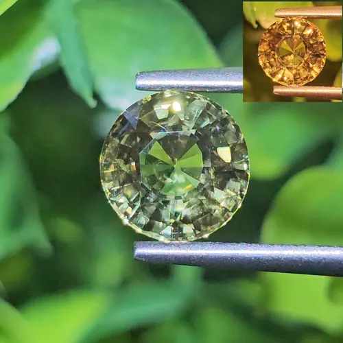 พลอยอเล็กซานไดร์ (Natural Alexandrite Chrysoberyl)
