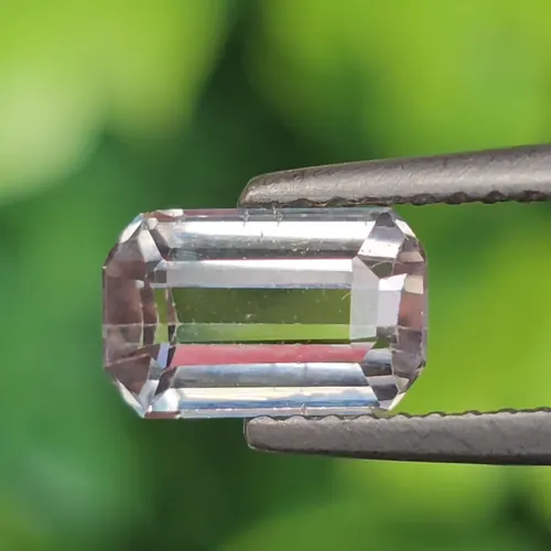 ทัวร์มาลีน Natural Tourmaline