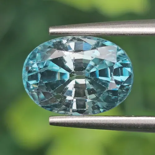 เพทาย Natural Zircon