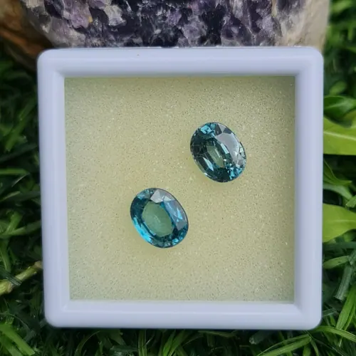 เพทาย Natural Zircon