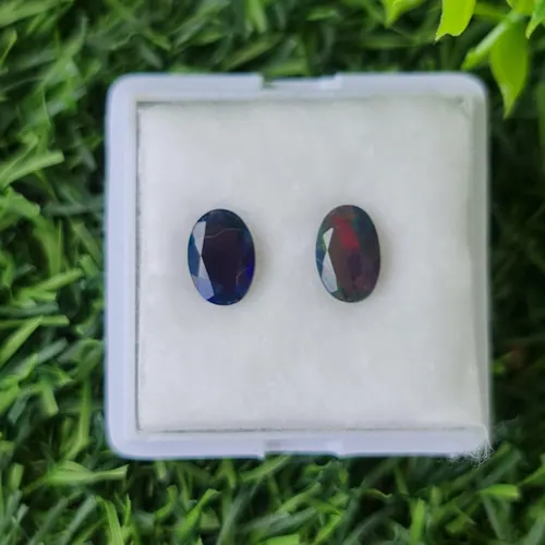 พลอย โอปอล Opal
