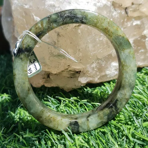 หยกแท้ Jadeite