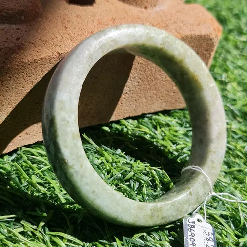 หยกแท้ Jadeite