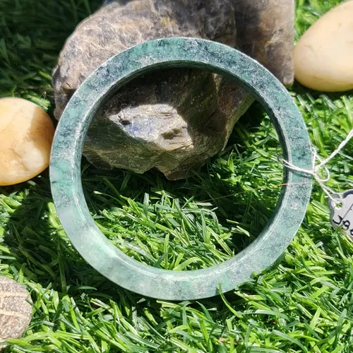 หยกแท้ Jadeite