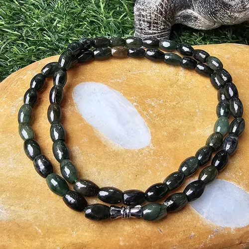 สร้อยคอหยก (Jadeite Necklace)