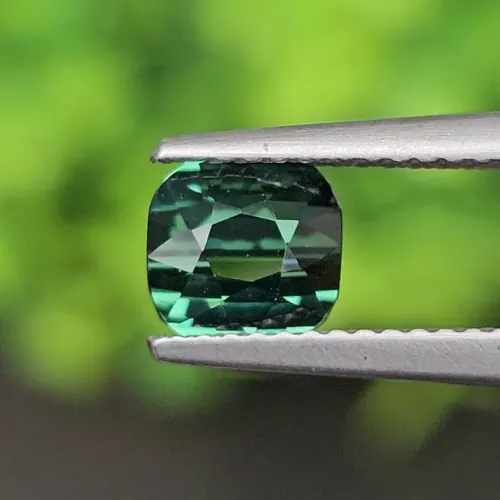 ทัวร์มาลีน Natural Tourmaline