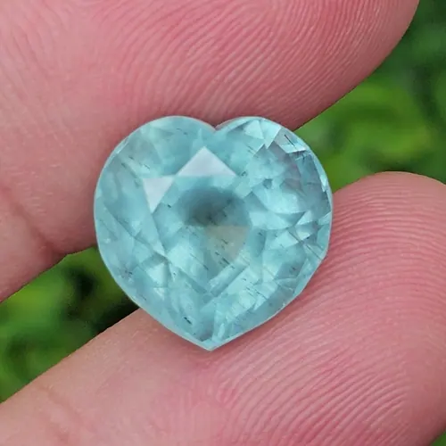 พลอย อความารีน Aquamarine