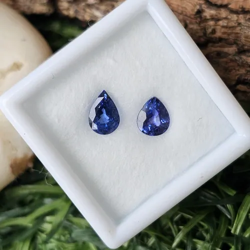 ไพลิน Natural Sapphire