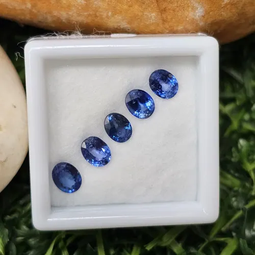 ไพลิน Natural Sapphire