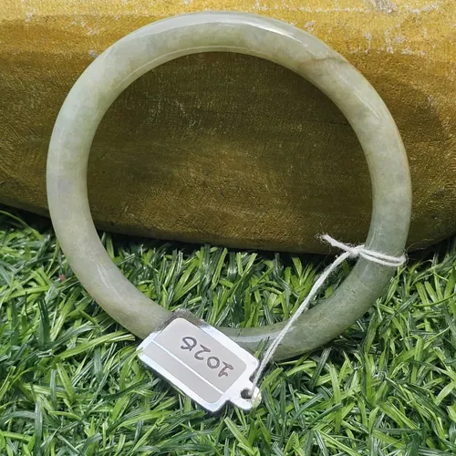 หยกแท้ Jadeite